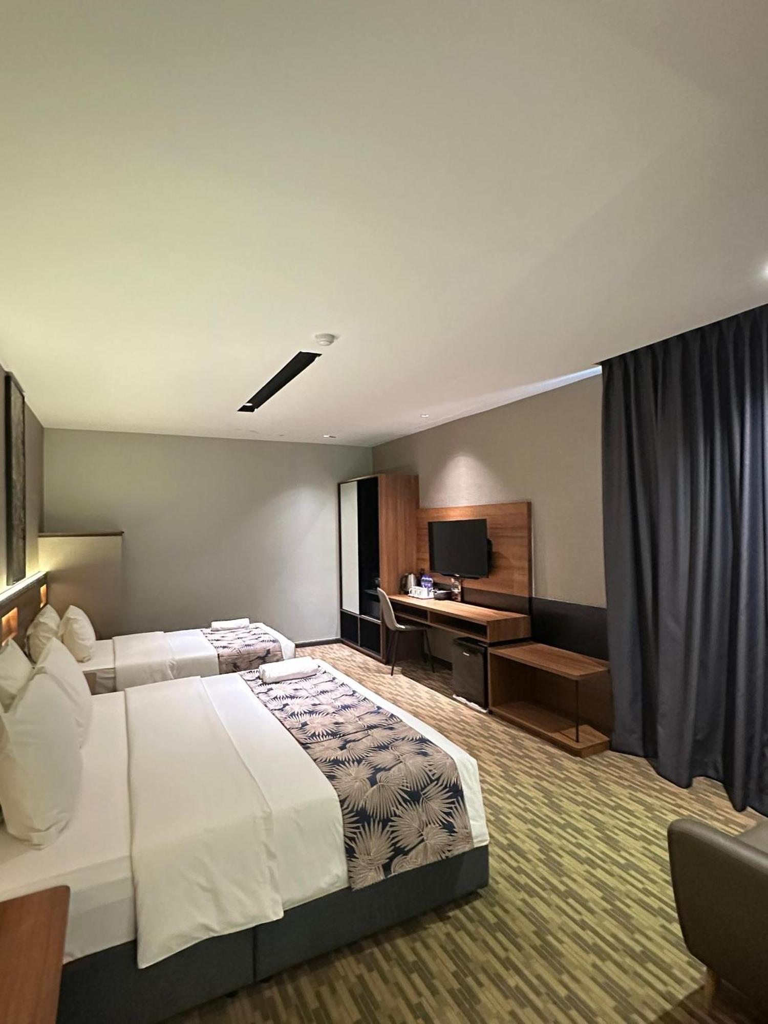 Nb Hotel ジョホールバル エクステリア 写真