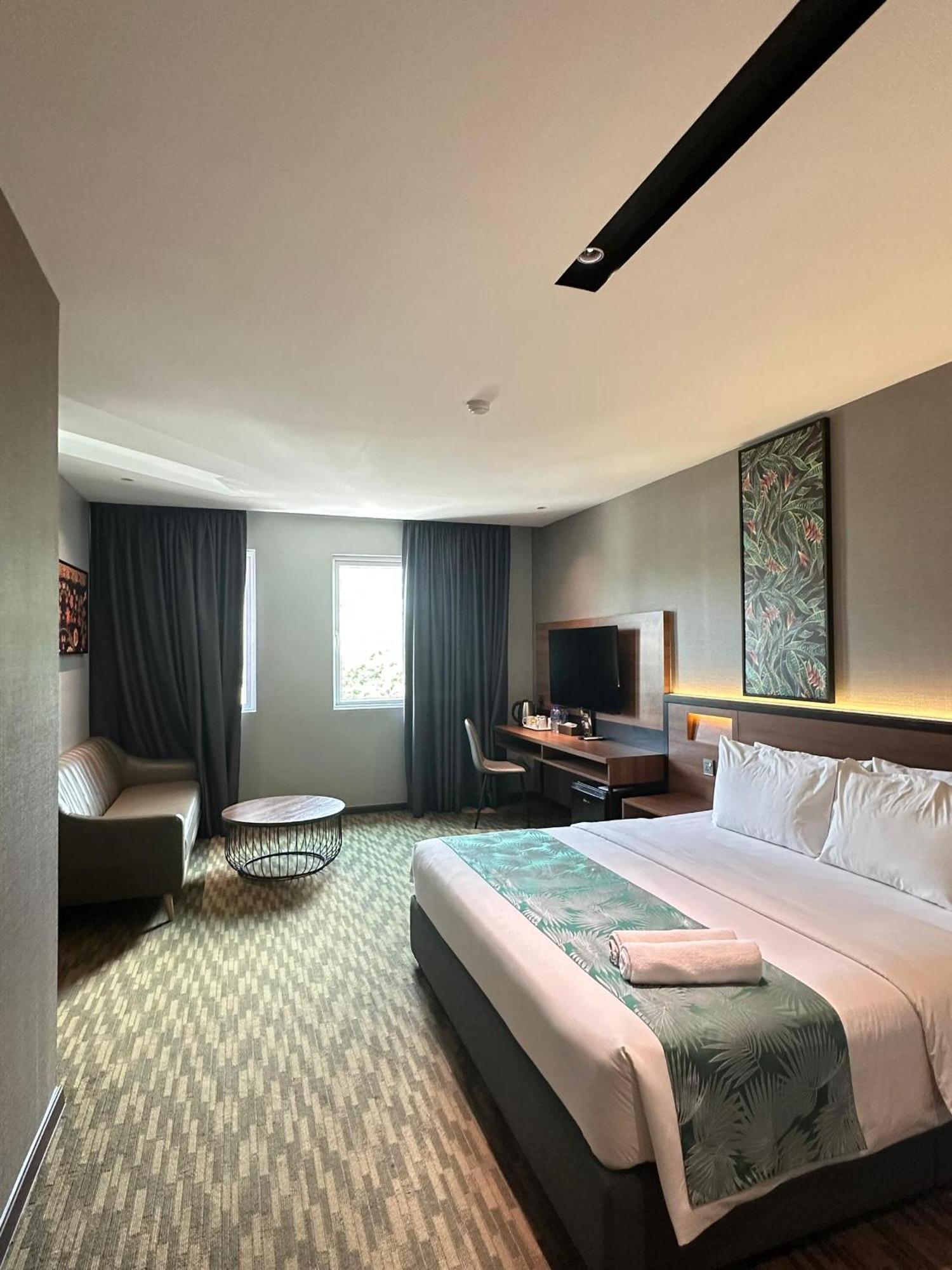 Nb Hotel ジョホールバル エクステリア 写真